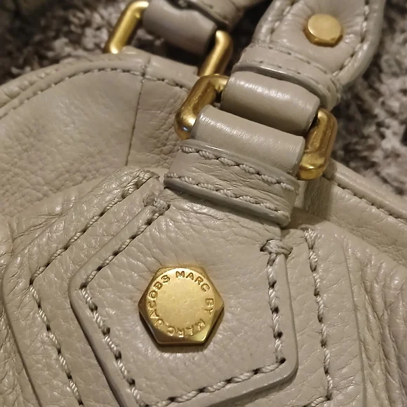 ✨ Marc by Marc Jacobs Classic Q Workwear Leather Satchel Tote Bag Beige Cream - Picture 6 of 16
